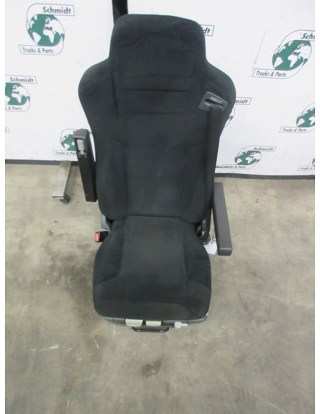 MAN 81.62307-6447 // 81.62307-6481 BESTURDES STOEL MAN TGX EURO 5 - Seat for Truck: picture 2 MAN 81.62307-6447 // 81.62307-6481 BESTURDES STOEL MAN TGX EURO 5 - Seat for Truck: picture 2