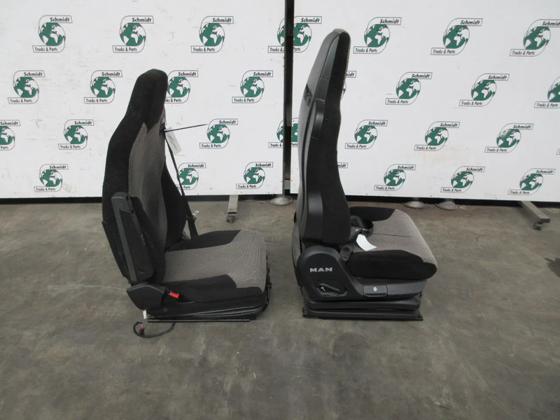 MAN 81.62307-6531//81.62307-6529//81.62307-6562//81.62307-6558 STOELEN SET - Seat for Truck: picture 2 MAN 81.62307-6531//81.62307-6529//81.62307-6562//81.62307-6558 STOELEN SET - Seat for Truck: picture 2