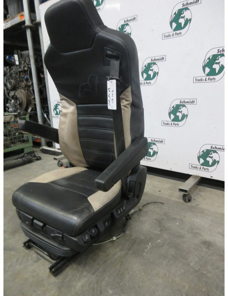 MAN 81.62307-6531 LEEREN STOEL MAN 18.500 MODEL 2020 - Seat for Truck: picture 3 MAN 81.62307-6531 LEEREN STOEL MAN 18.500 MODEL 2020 - Seat for Truck: picture 3