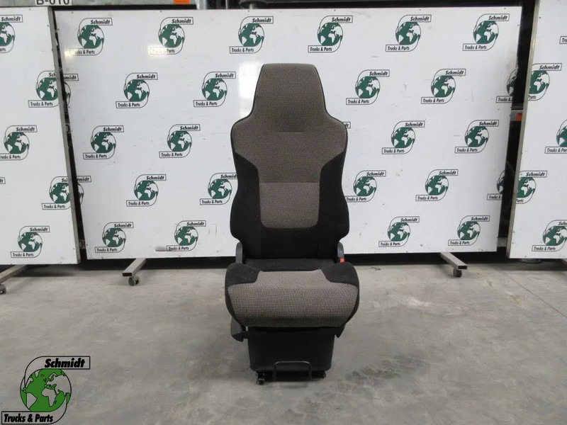 MAN 81.62307-6558 // 81.62307- 6562 STOEL RECHTS MAN TGS MODEL 2020 - Seat for Truck: picture 1 MAN 81.62307-6558 // 81.62307- 6562 STOEL RECHTS MAN TGS MODEL 2020 - Seat for Truck: picture 1