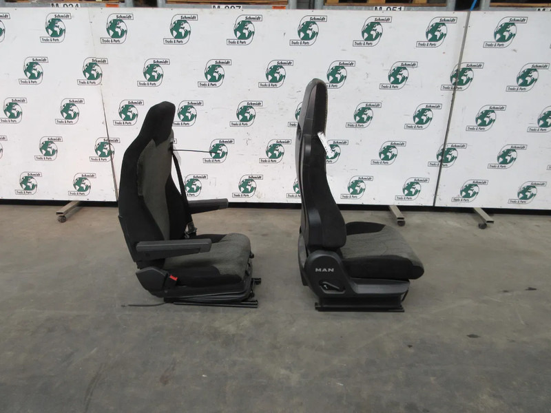 MAN 81.62307-6681 // 81.62307-6628 STOELEN SET MAN 18.500 MODEL 2020 - Seat for Truck: picture 2 MAN 81.62307-6681 // 81.62307-6628 STOELEN SET MAN 18.500 MODEL 2020 - Seat for Truck: picture 2