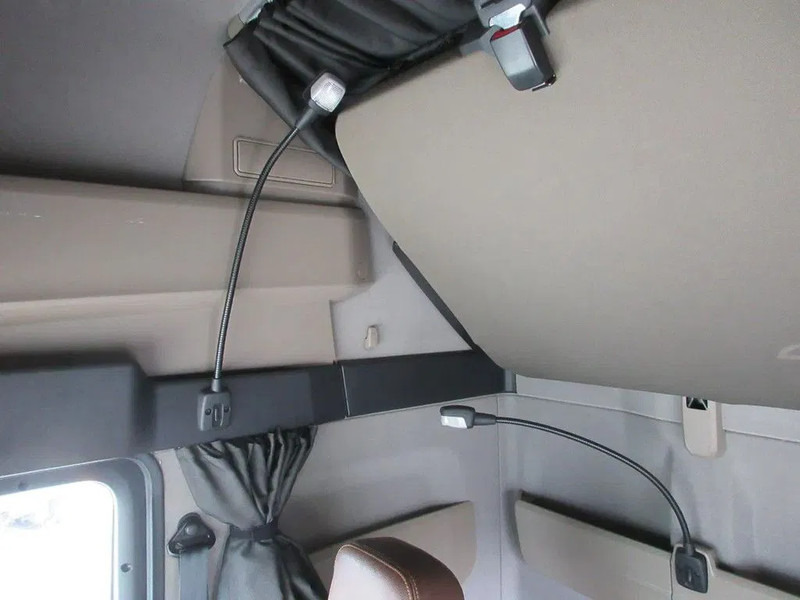 Cab and interior for Truck MAN MAN TGX NIEUWEMODEL CABINE BOUWJAAR 2023: picture 9