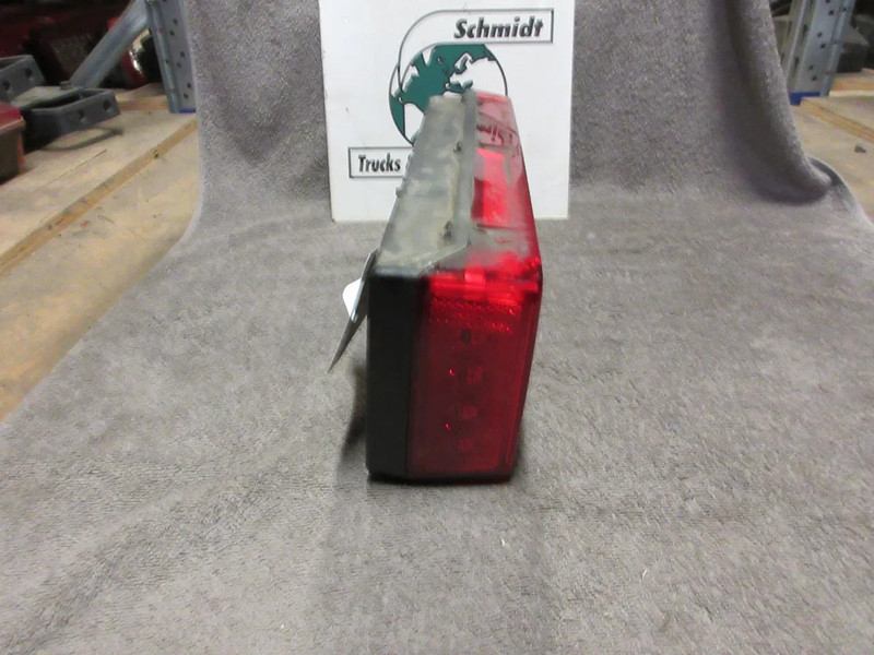 Scania 2241860 LED ACHTERLAMP SCANIA MODEL 2020 LINKS - Tail light for Truck: picture 2 Scania 2241860 LED ACHTERLAMP SCANIA MODEL 2020 LINKS - Tail light for Truck: picture 2