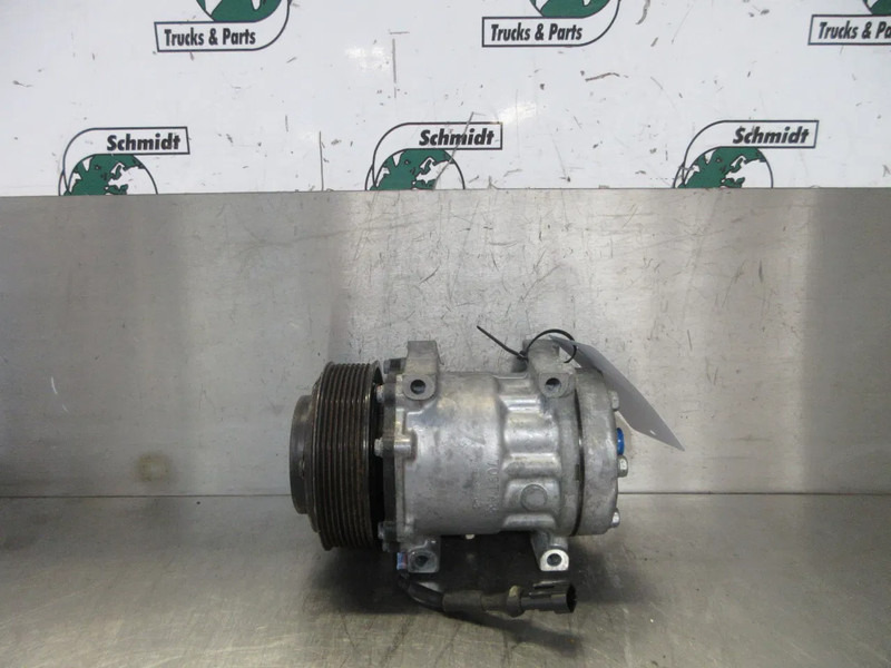 Spare parts for Truck DAF 2043453 1935617 // AIRCOPOMP DAF XF CF EURO 6 MODEL 2018: picture 11 Spare parts for Truck DAF 2043453 1935617 // AIRCOPOMP DAF XF CF EURO 6 MODEL 2018: picture 11