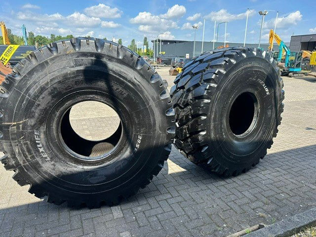 Michelin 29.5R25 Xtra Flexlife - Tire: picture 2 Michelin 29.5R25 Xtra Flexlife - Tire: picture 2