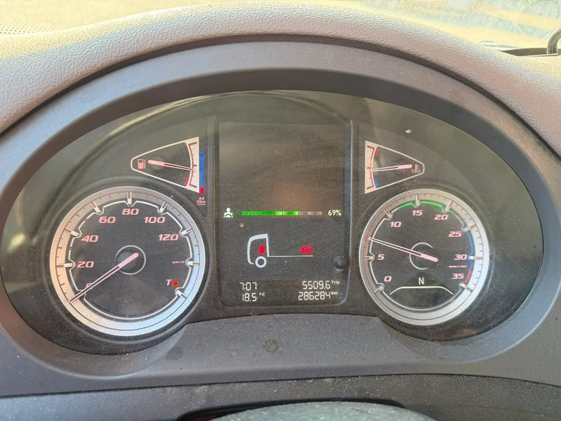 Leasing of DAF CF 230 / ENGINE RUNNING / ONLY:286284 KM / ACC / LWDS / PLATFORM 2000 KG / 3SEATS / AUTOMATIC / EURO-6 / 2018 DAF CF 230 / ENGINE RUNNING / ONLY:286284 KM / ACC / LWDS / PLATFORM 2000 KG / 3SEATS / AUTOMATIC / EURO-6 / 2018: picture 17