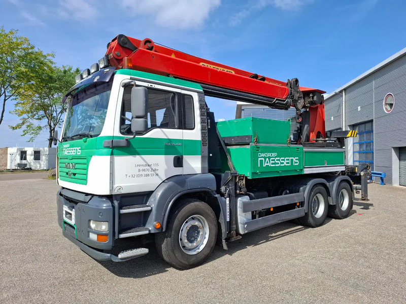MAN TGA 33.410 / 6X4 / PALFINGER PK4000 1EL ROOFER CRANE / 25M / REMOTE / 2X BIG AXLE / 490677 KM / MANUAL / EURO-3 / 2005 - Crane truck: picture 3 MAN TGA 33.410 / 6X4 / PALFINGER PK4000 1EL ROOFER CRANE / 25M / REMOTE / 2X BIG AXLE / 490677 KM / MANUAL / EURO-3 / 2005 - Crane truck: picture 3