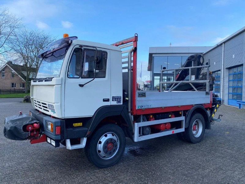 Steyr LÄRMARM 12S23 / 4X4 / CRANE HIAB 092 / WINCH / ONLY: 117406KM / TOP CONDITION / BIG AXLE / FULL STEEL+DRUM BRAKES / MANUAL / EUR - Crane truck: picture 2 Steyr LÄRMARM 12S23 / 4X4 / CRANE HIAB 092 / WINCH / ONLY: 117406KM / TOP CONDITION / BIG AXLE / FULL STEEL+DRUM BRAKES / MANUAL / EUR - Crane truck: picture 2
