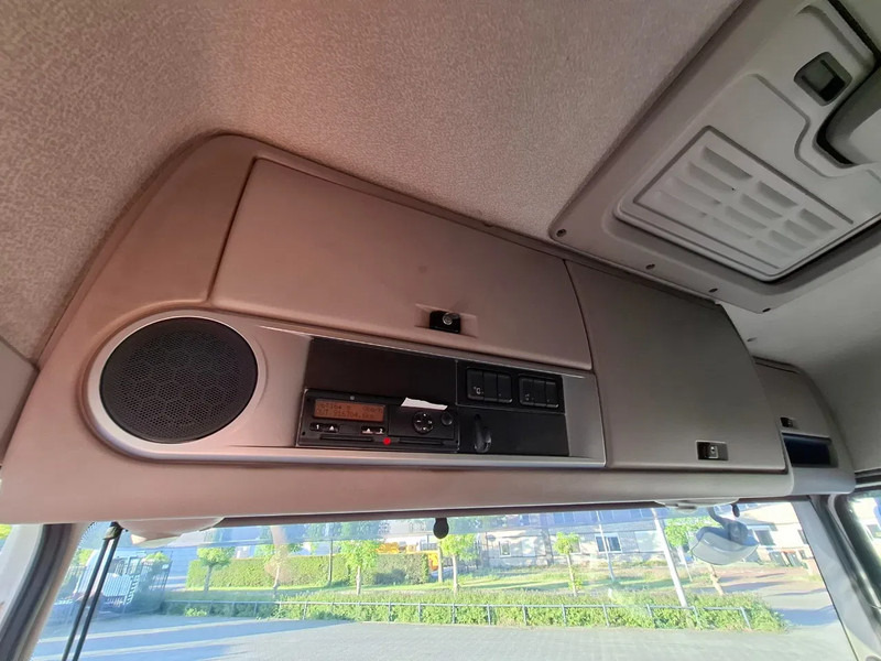 Leasing of DAF XF106-460 / INTARDER / DEB / MANUAL / AIRCO / CLEAN TRUCK / EURO-6 / 2014 DAF XF106-460 / INTARDER / DEB / MANUAL / AIRCO / CLEAN TRUCK / EURO-6 / 2014: picture 18 Leasing of DAF XF106-460 / INTARDER / DEB / MANUAL / AIRCO / CLEAN TRUCK / EURO-6 / 2014 DAF XF106-460 / INTARDER / DEB / MANUAL / AIRCO / CLEAN TRUCK / EURO-6 / 2014: picture 18