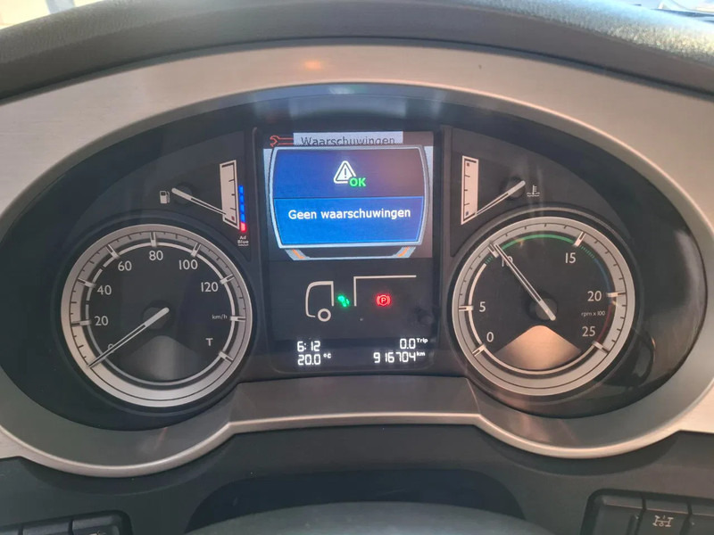 Leasing of DAF XF106-460 / INTARDER / DEB / MANUAL / AIRCO / CLEAN TRUCK / EURO-6 / 2014 DAF XF106-460 / INTARDER / DEB / MANUAL / AIRCO / CLEAN TRUCK / EURO-6 / 2014: picture 15 Leasing of DAF XF106-460 / INTARDER / DEB / MANUAL / AIRCO / CLEAN TRUCK / EURO-6 / 2014 DAF XF106-460 / INTARDER / DEB / MANUAL / AIRCO / CLEAN TRUCK / EURO-6 / 2014: picture 15