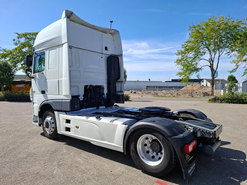 DAF XF106-460 / INTARDER / DOUBLE TANK / PARKCOOL / TUV:12-04-2026 / ACC / LWDS / ALCOA / AUTOMATIC / EURO-6 / 2017 - Tractor unit: picture 3 DAF XF106-460 / INTARDER / DOUBLE TANK / PARKCOOL / TUV:12-04-2026 / ACC / LWDS / ALCOA / AUTOMATIC / EURO-6 / 2017 - Tractor unit: picture 3
