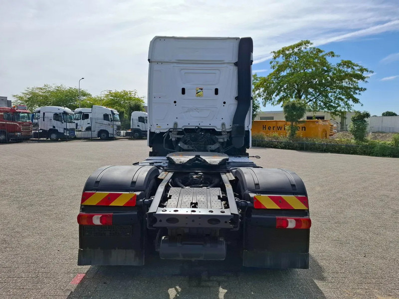 Mercedes-Benz Actros 1945 / HYDRAULICS / LWDS / GEN2 V2 TACHO / 2XBED / FRIDGE / AUTOMATIC / EURO-6 / 2018 - Tractor unit: picture 4 Mercedes-Benz Actros 1945 / HYDRAULICS / LWDS / GEN2 V2 TACHO / 2XBED / FRIDGE / AUTOMATIC / EURO-6 / 2018 - Tractor unit: picture 4
