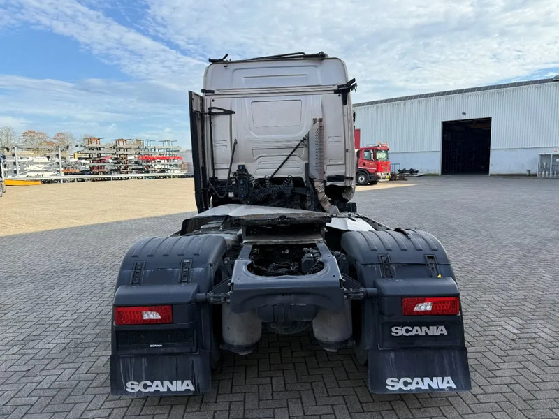Scania NGS R450 / ENGINE RUNNING / RETARDER / HYDRAULICS / ONLY:565078 KM / FULL-AIR / ALCOA / LEATHER / EURO-6 / 2020 - Tractor unit: picture 4 Scania NGS R450 / ENGINE RUNNING / RETARDER / HYDRAULICS / ONLY:565078 KM / FULL-AIR / ALCOA / LEATHER / EURO-6 / 2020 - Tractor unit: picture 4