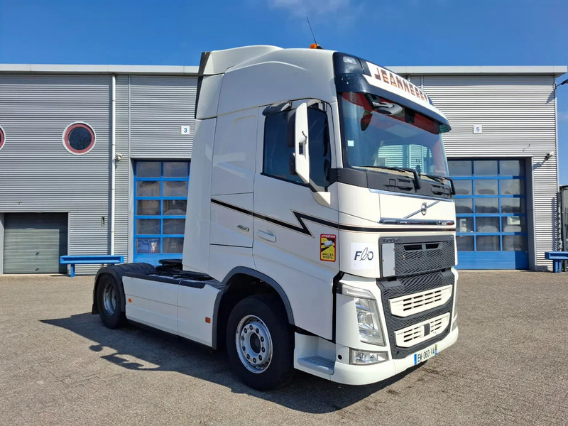 Volvo FH4-460 / VEB+ / DOUBLE TANK / FRIDGE / AUTOMATIC / EURO-6 / 2018 - Tractor unit: picture 2 Volvo FH4-460 / VEB+ / DOUBLE TANK / FRIDGE / AUTOMATIC / EURO-6 / 2018 - Tractor unit: picture 2