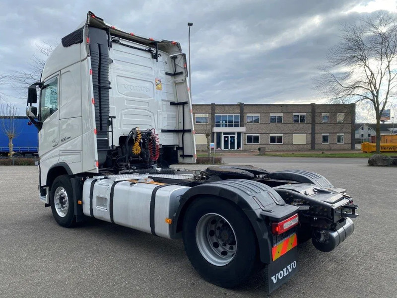 Volvo FH4-500 / VEB+ / HYDRAULICS / LWDS / I-PARCOOL / FRIDGE / AUTOMATIC / EURO-6 / 2018 - Tractor unit: picture 3 Volvo FH4-500 / VEB+ / HYDRAULICS / LWDS / I-PARCOOL / FRIDGE / AUTOMATIC / EURO-6 / 2018 - Tractor unit: picture 3