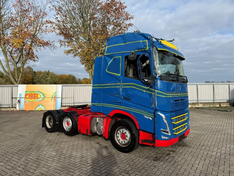 Volvo FH5-460 / ENGINE RUNING / HYDRAULICS / I-SAVE / VEB+ / ONLY:446560 KM / DOUBLE TANK / LWDS / EURO-6 / 2021 - Tractor unit: picture 2 Volvo FH5-460 / ENGINE RUNING / HYDRAULICS / I-SAVE / VEB+ / ONLY:446560 KM / DOUBLE TANK / LWDS / EURO-6 / 2021 - Tractor unit: picture 2