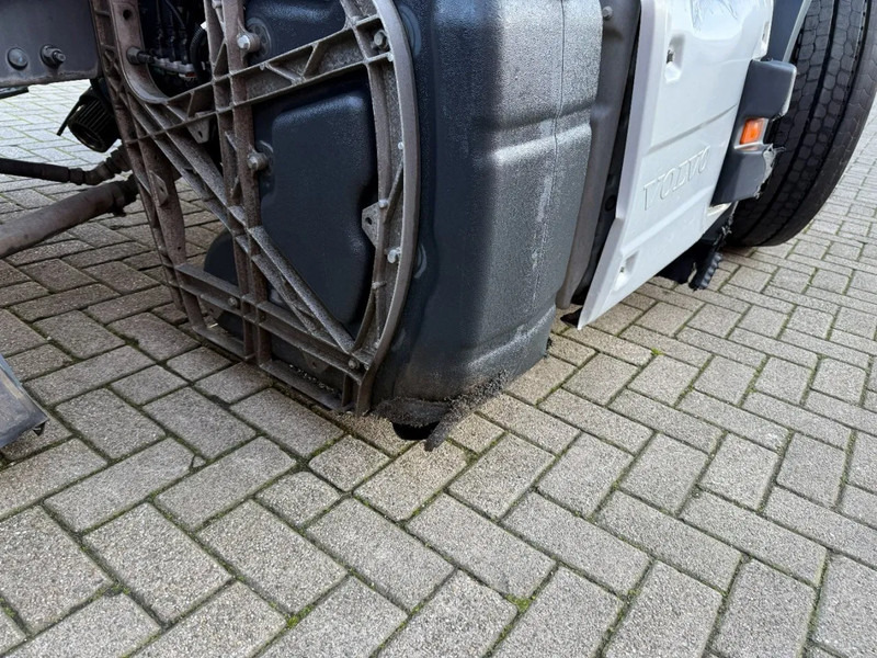 Tractor unit Volvo FH5-460 / VEB+ / HYDRAULICS / I-PARKCOOL / ONLY:188538 KM / FULL-AIR / ACC / LWDS / AUTOMATIC / EURO-6 / 2023: picture 18