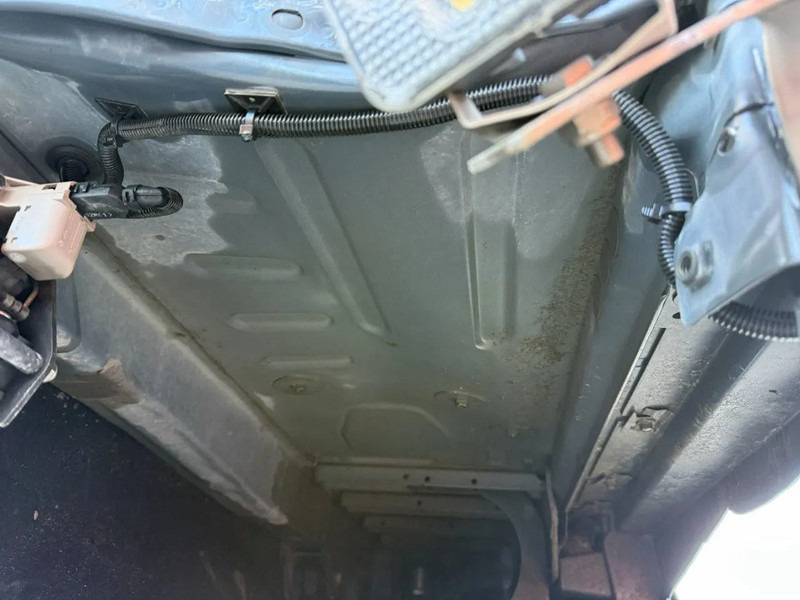 Tractor unit Volvo FH5-460 / VEB+ / HYDRAULICS / I-PARKCOOL / ONLY:188538 KM / FULL-AIR / ACC / LWDS / AUTOMATIC / EURO-6 / 2023: picture 8