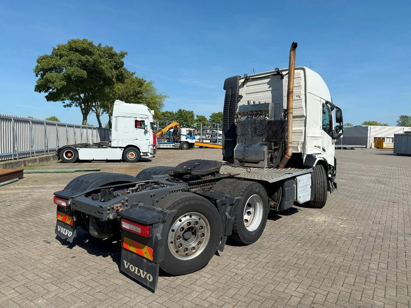 Volvo FM5-500 / ENGINE RUNNING / HYDRAULICS / DYNAMIC STEERING / ONLY:228169 KM / FULL-AIR / LIFT+LENKACHSE / VEB+ / ACC / LWDS / AUTO - Tractor unit: picture 5 Volvo FM5-500 / ENGINE RUNNING / HYDRAULICS / DYNAMIC STEERING / ONLY:228169 KM / FULL-AIR / LIFT+LENKACHSE / VEB+ / ACC / LWDS / AUTO - Tractor unit: picture 5