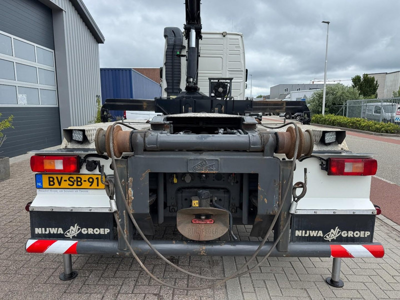 Volvo FH 6x2 HMF 2820 K5, NCH Cable system Like New ! - Crane truck: picture 3 Volvo FH 6x2 HMF 2820 K5, NCH Cable system Like New ! - Crane truck: picture 3