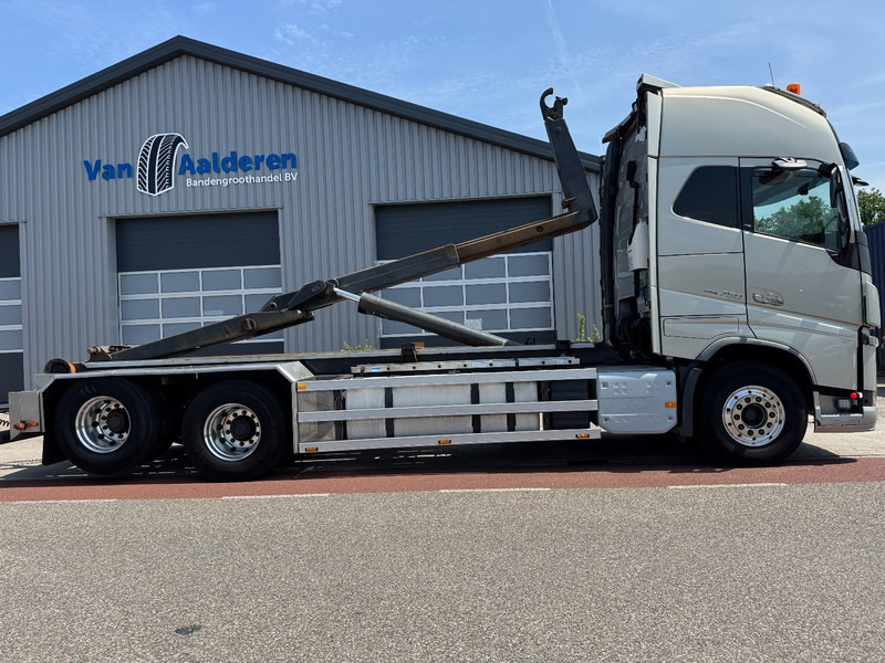 Volvo FH16 750 6x2, VDL 21 Ton Haak - Hook lift truck: picture 3 Volvo FH16 750 6x2, VDL 21 Ton Haak - Hook lift truck: picture 3