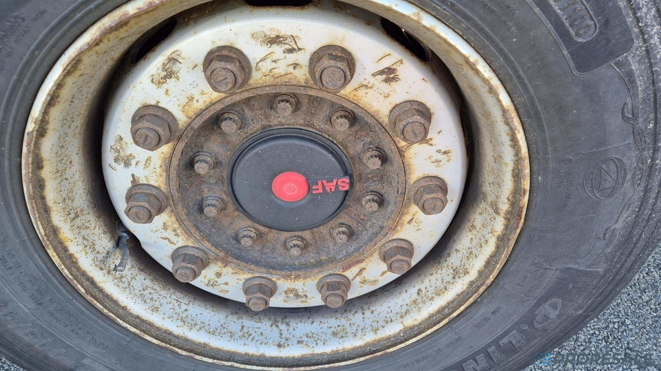 KÖGEL SN 24 MEGA - Curtainsider semi-trailer: picture 5 KÖGEL SN 24 MEGA - Curtainsider semi-trailer: picture 5