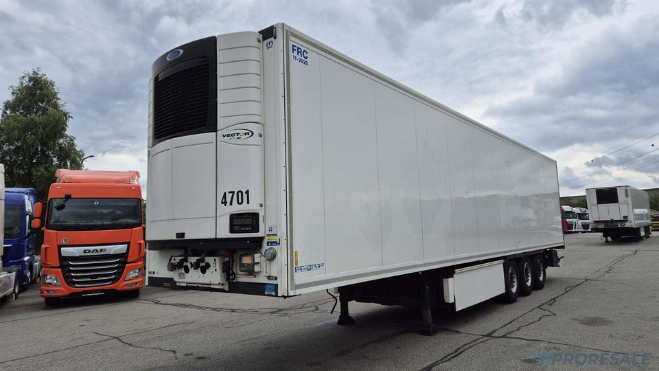 KRONE COOL LINER SD mrazírenský - MULTITEMP - dělící stěna + agregát CARRIER VECTOR 1950 Mt - Refrigerator semi-trailer: picture 2 KRONE COOL LINER SD mrazírenský - MULTITEMP - dělící stěna + agregát CARRIER VECTOR 1950 Mt - Refrigerator semi-trailer: picture 2