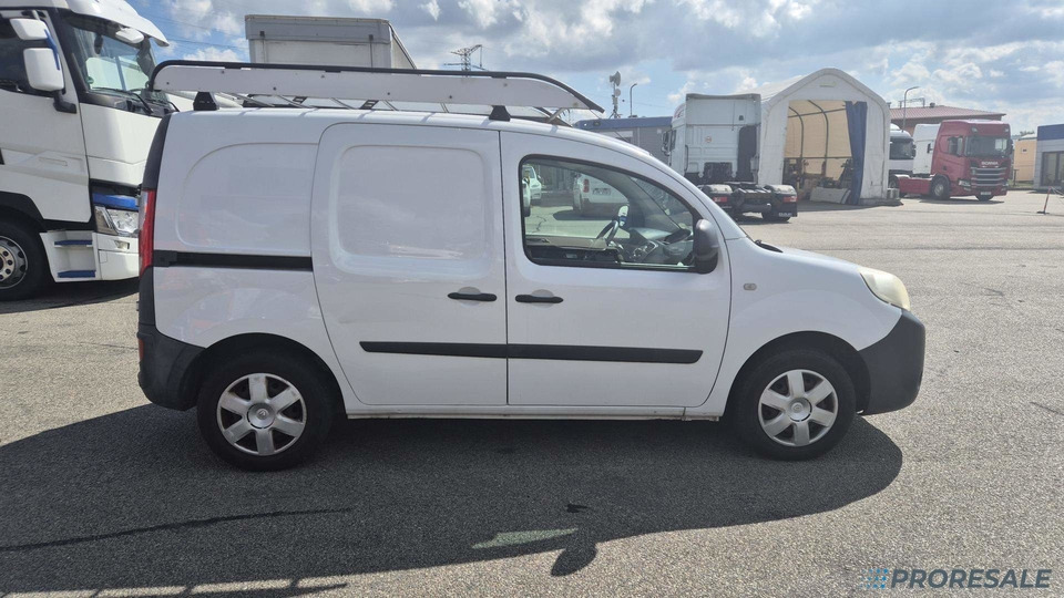 RENAULT KANGOO EXPRESS 1,5 dCi 55 kW - Box van: picture 4 RENAULT KANGOO EXPRESS 1,5 dCi 55 kW - Box van: picture 4
