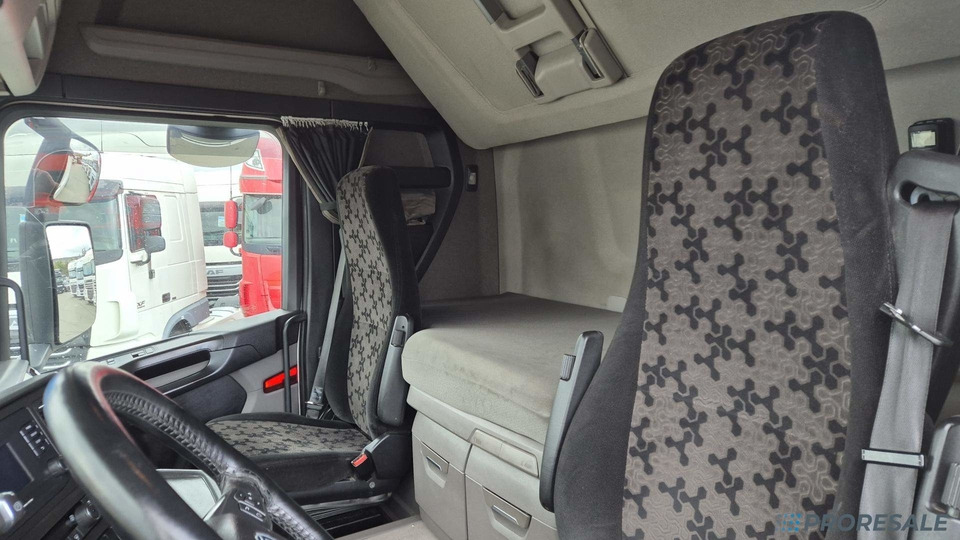 SCANIA R450 N323 NGS TOP LINE EURO 6 - Tractor unit: picture 5 SCANIA R450 N323 NGS TOP LINE EURO 6 - Tractor unit: picture 5