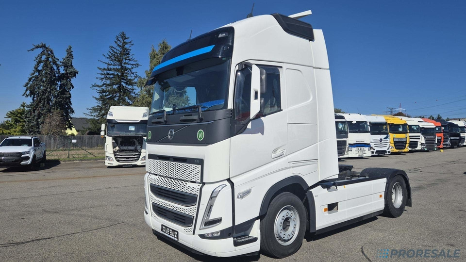 VOLVO FH 460 GLOBE XL EURO 6 TURBOCOMPOUND - Tractor unit: picture 2 VOLVO FH 460 GLOBE XL EURO 6 TURBOCOMPOUND - Tractor unit: picture 2