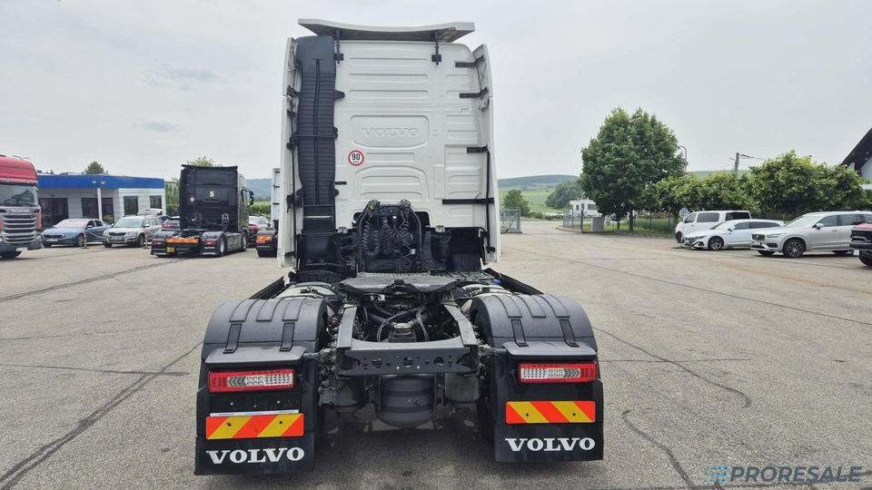 VOLVO FH 500 XL EURO 6 - Tractor unit: picture 3 VOLVO FH 500 XL EURO 6 - Tractor unit: picture 3