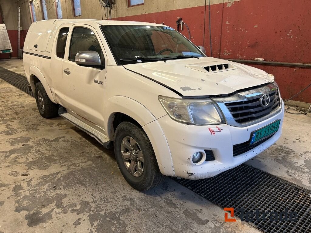 Bil Toyota Hilux 4wd N2 - Car: picture 1 Bil Toyota Hilux 4wd N2 - Car: picture 1