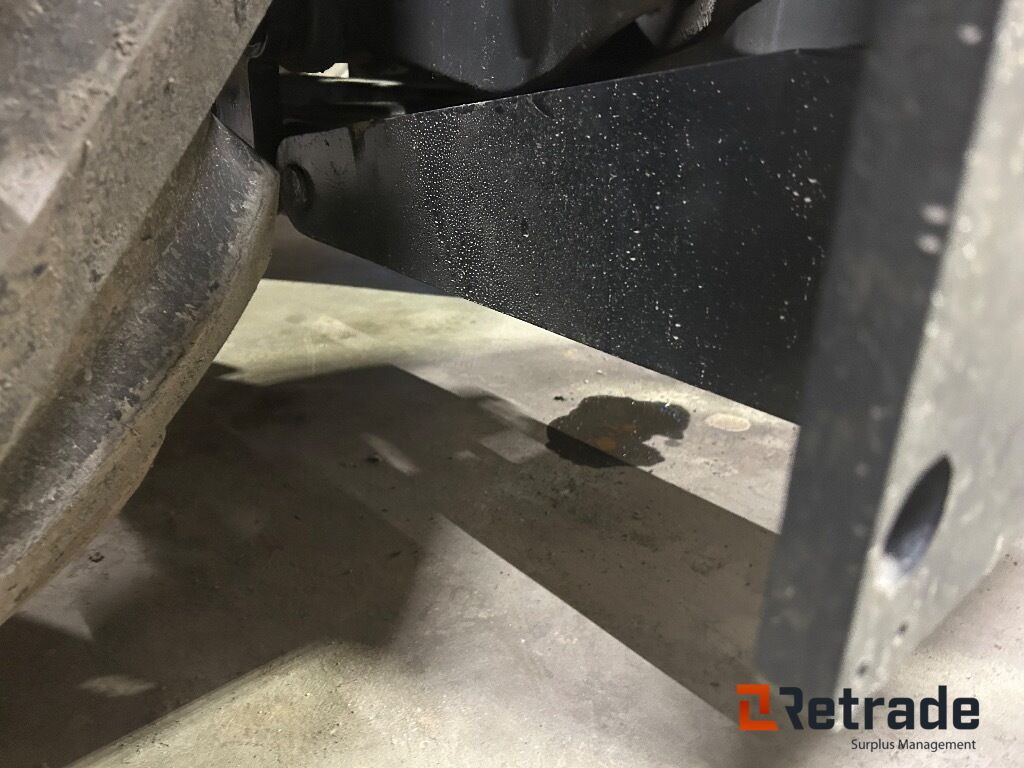 Brøyte plate Fra Schmith Tellefdal til traktor Fendt 900 - Snow plough: picture 4 Brøyte plate Fra Schmith Tellefdal til traktor Fendt 900 - Snow plough: picture 4