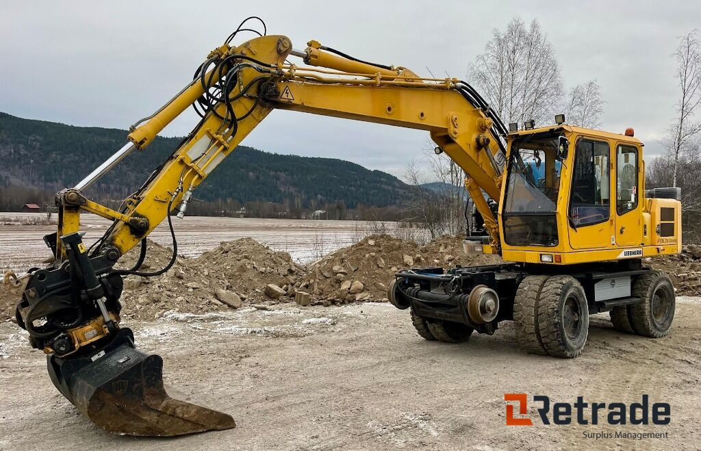 LIBHERR A900ZW RAIL 1999 MOD MVA FRI - Wheel excavator: picture 1 LIBHERR A900ZW RAIL 1999 MOD MVA FRI - Wheel excavator: picture 1