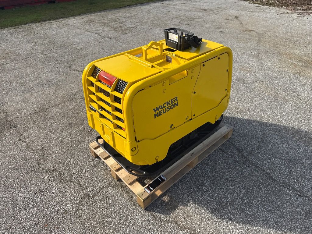 Pladevibrator Wacker Neuson Dpu80 R Remote - Vibratory plate: picture 1 Pladevibrator Wacker Neuson Dpu80 R Remote - Vibratory plate: picture 1