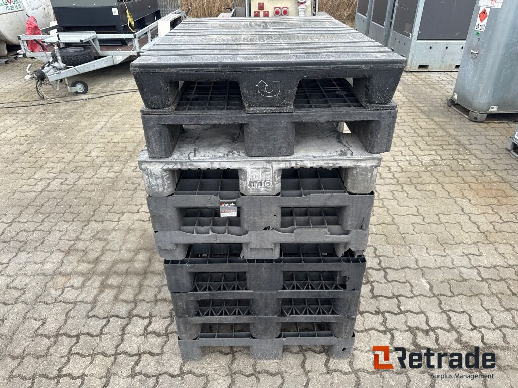 Plast paller- (A0020082) - Construction equipment: picture 2 Plast paller- (A0020082) - Construction equipment: picture 2