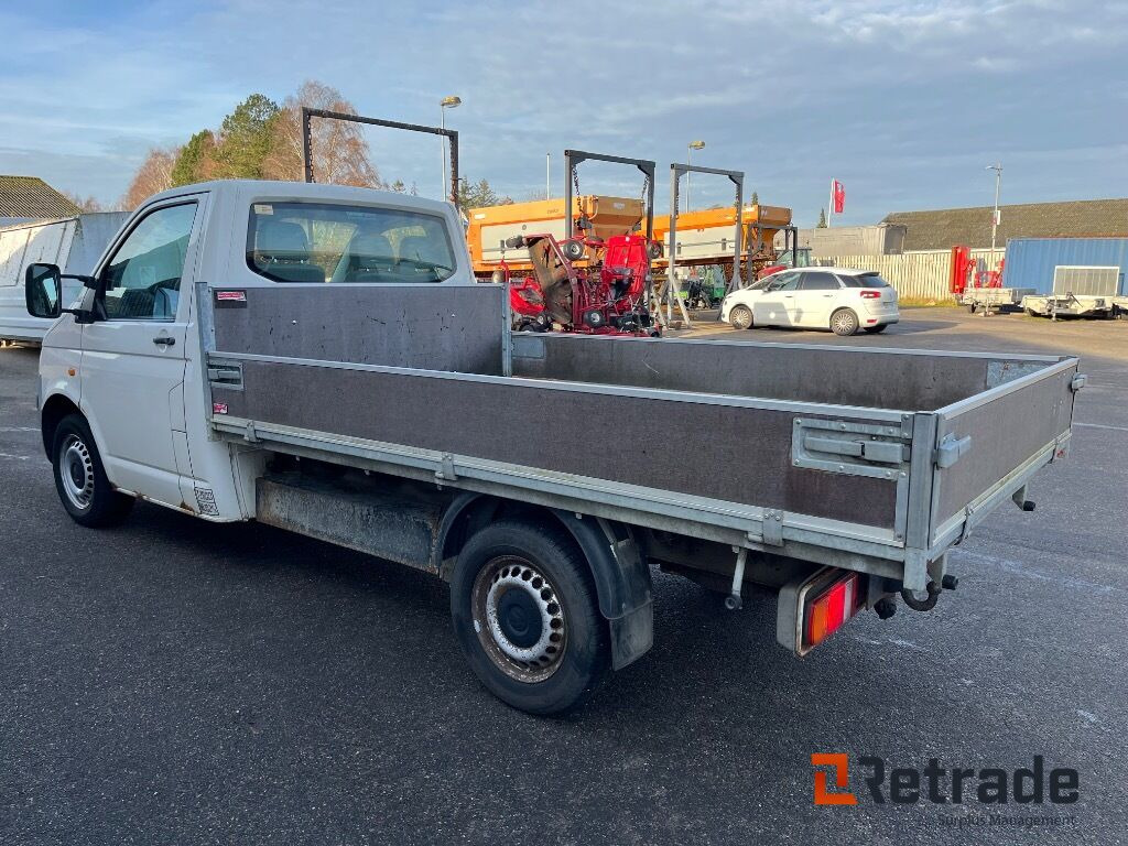 VOLKSWAGEN TRANSPORTER PICK-UP 2,5 TDI - Flatbed van: picture 4 VOLKSWAGEN TRANSPORTER PICK-UP 2,5 TDI - Flatbed van: picture 4