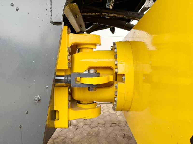 Roller Bomag BW226D-5CL - NEW / Cummins engine: picture 16