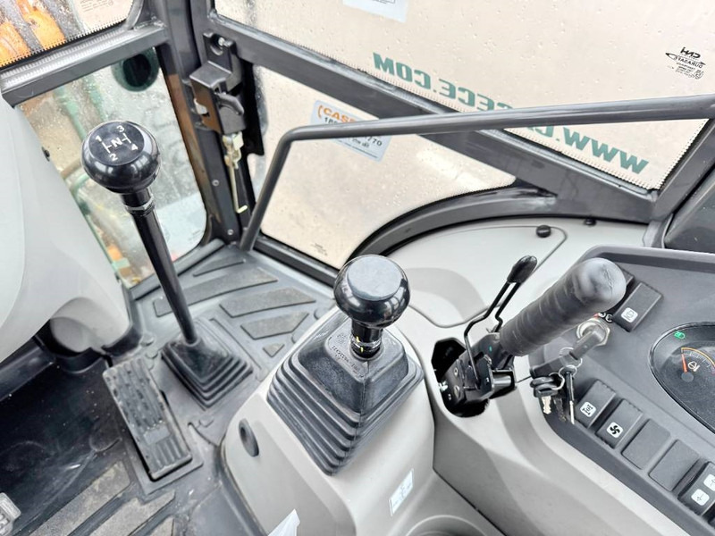 Backhoe loader Case 770EX 4WD - New / Unused / Hammer Lines: picture 8 Backhoe loader Case 770EX 4WD - New / Unused / Hammer Lines: picture 8