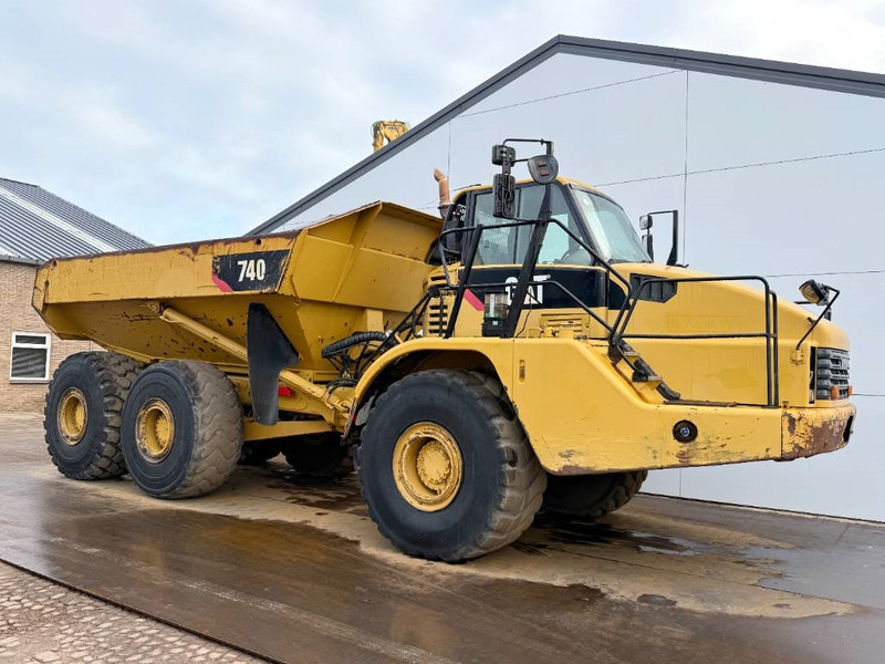 Cat 740 - Automatic Greasing / Body Heating / AC - Articulated dumper: picture 5 Cat 740 - Automatic Greasing / Body Heating / AC - Articulated dumper: picture 5