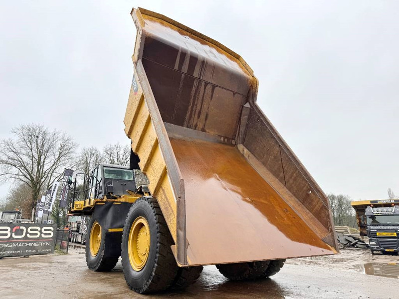 Rigid dumper/ Rock truck Cat 777G - German Machine | TA1 report available: picture 11