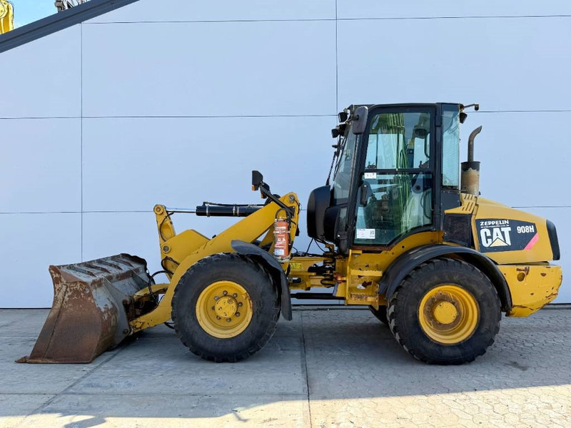 Cat 908H - Quick Coupler / Automatic Greasing - Wheel loader: picture 1 Cat 908H - Quick Coupler / Automatic Greasing - Wheel loader: picture 1