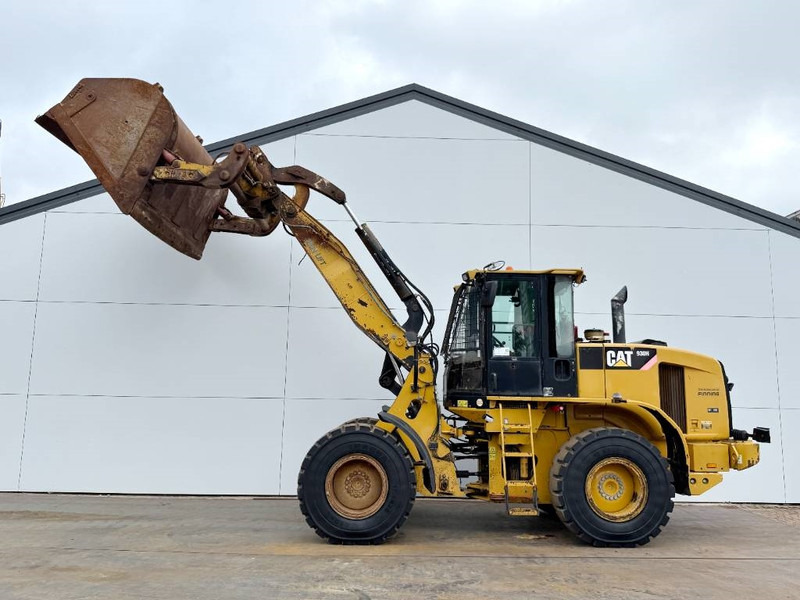 Cat 930H - New Tires / High-tip Bucket / Auto Greasing - Wheel loader: picture 2 Cat 930H - New Tires / High-tip Bucket / Auto Greasing - Wheel loader: picture 2