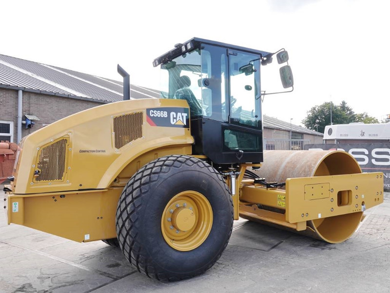 Cat CS66B - CE Certified / Low Hours - Roller: picture 5 Cat CS66B - CE Certified / Low Hours - Roller: picture 5