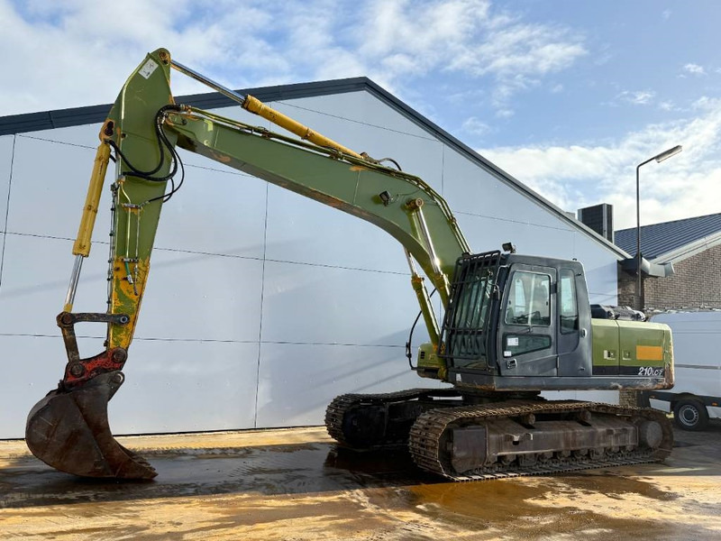 Hyundai 210LC-7 - Hammer Lines / Cummins Engine - Crawler excavator: picture 2 Hyundai 210LC-7 - Hammer Lines / Cummins Engine - Crawler excavator: picture 2