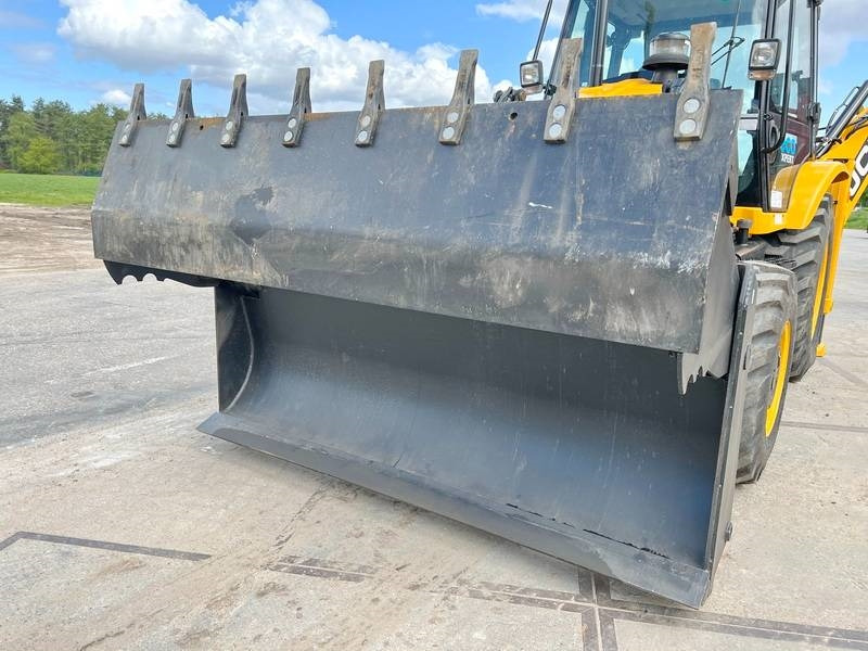 Backhoe loader JCB 3DX / 3CX Plus 4WD - 4/1 Bucket / Hammer Lines: picture 8 Backhoe loader JCB 3DX / 3CX Plus 4WD - 4/1 Bucket / Hammer Lines: picture 8