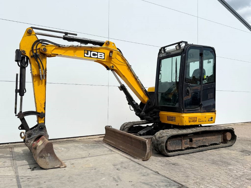 JCB 48Z-1 - Hammer Lines / Quick Coupler - Mini excavator: picture 2 JCB 48Z-1 - Hammer Lines / Quick Coupler - Mini excavator: picture 2