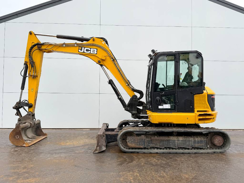 JCB 86C-1 - Hammer Lines / Quick Coupler - Mini excavator: picture 1 JCB 86C-1 - Hammer Lines / Quick Coupler - Mini excavator: picture 1
