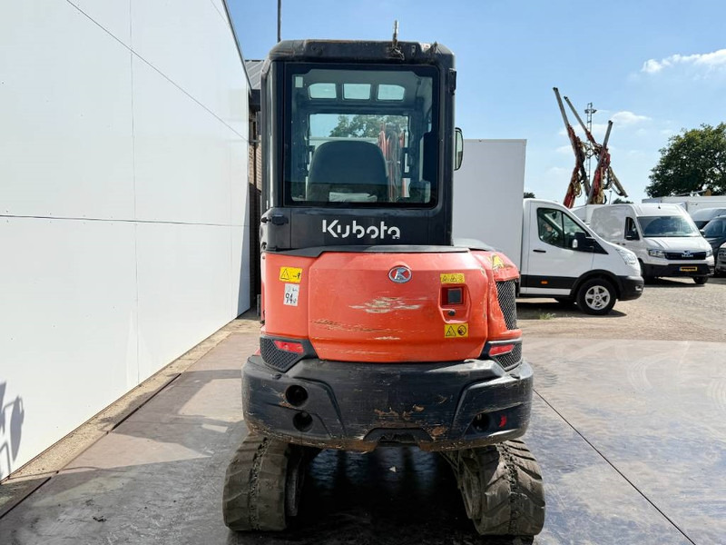 Kubota KX037-4 - Hammer Lines / Quick Coupler - Mini excavator: picture 4 Kubota KX037-4 - Hammer Lines / Quick Coupler - Mini excavator: picture 4