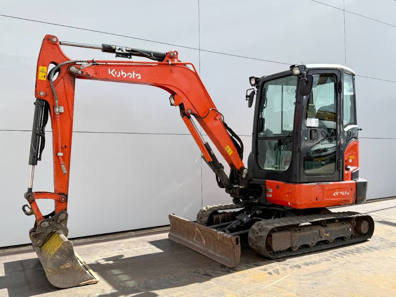 Kubota KX037-4 - Hammer Lines / Quick Coupler - Mini excavator: picture 2 Kubota KX037-4 - Hammer Lines / Quick Coupler - Mini excavator: picture 2